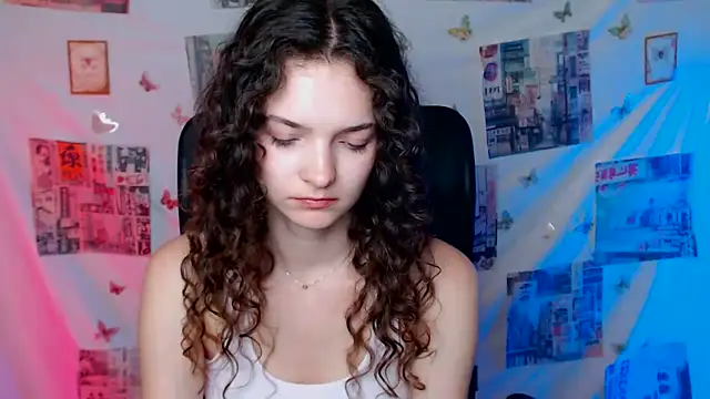 _SusieSu_'s Live XXX Chat