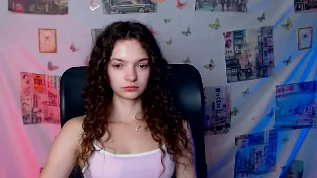 _SusieSu_ Chat XXX in diretta
