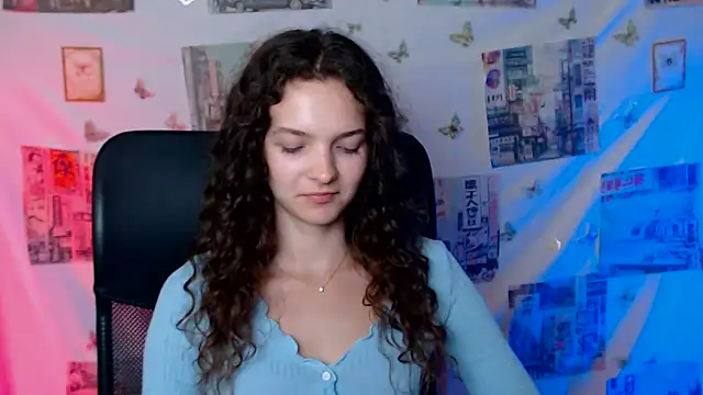_SusieSu_'s Live XXX Chat