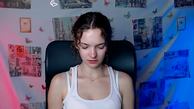XXX chat uživo modela _SusieSu_