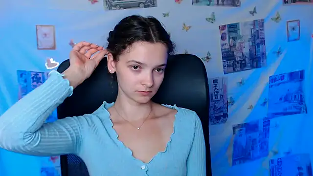 _SusieSu_ Adlı Modelin Canlı XXX Sohbeti