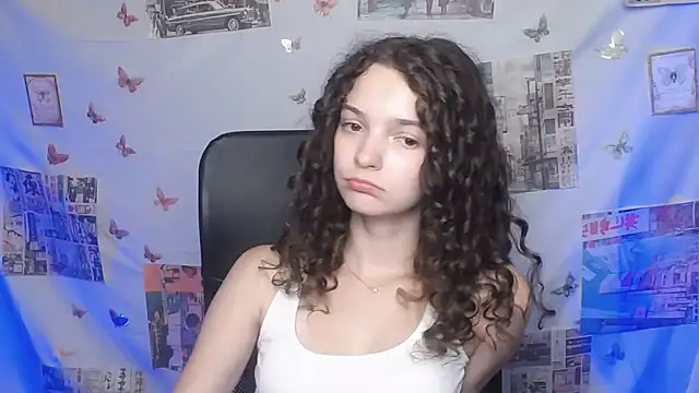 XXX chat uživo modela _SusieSu_