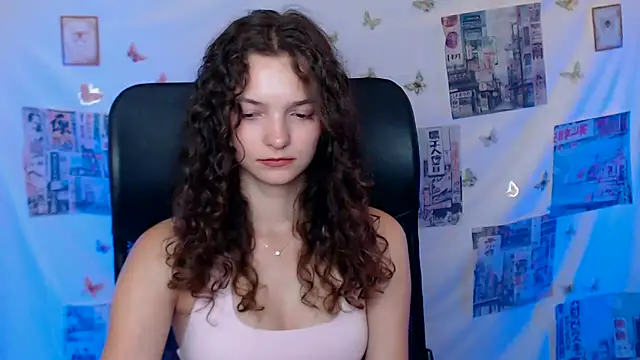 _SusieSu_ Adlı Modelin Canlı XXX Sohbeti