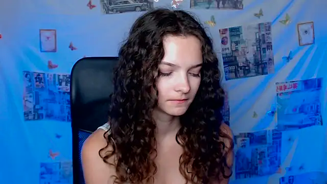_SusieSu_ Adlı Modelin Canlı XXX Sohbeti
