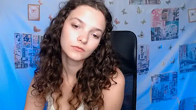 XXX chat uživo modela _SusieSu_