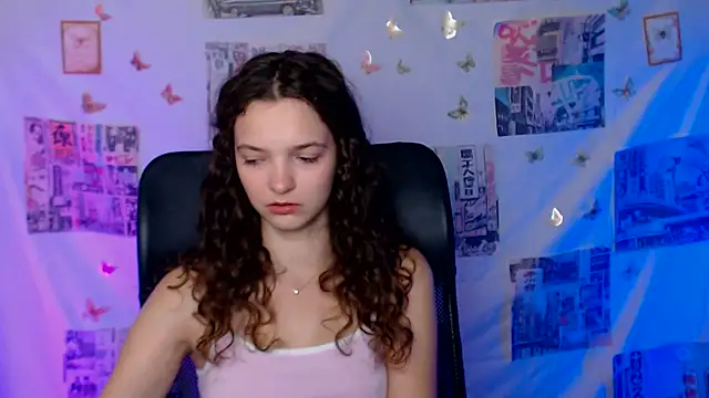 Chat +18 de _SusieSu_ ao vivo