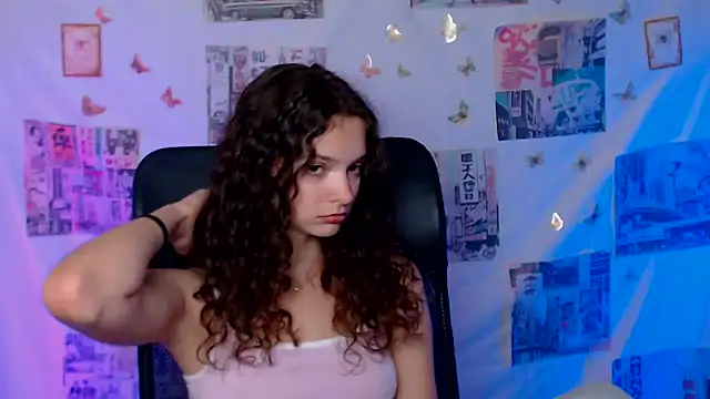 _SusieSu_'s Live XXX Chat