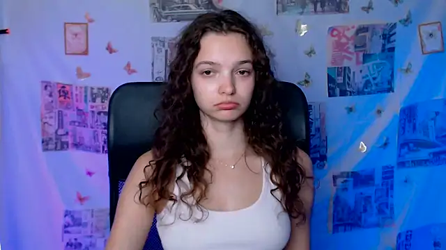 _SusieSu_'s Live XXX Chat