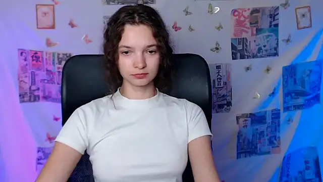 _SusieSu_'s Live XXX Chat
