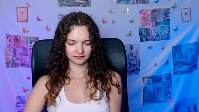 _SusieSu_ Adlı Modelin Canlı XXX Sohbeti