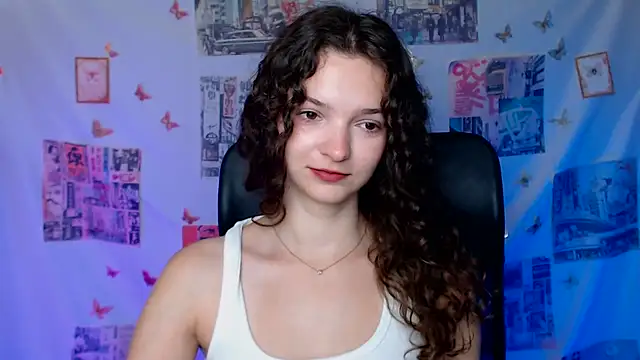 XXX chat uživo modela _SusieSu_