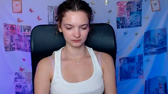 XXX chat uživo modela _SusieSu_