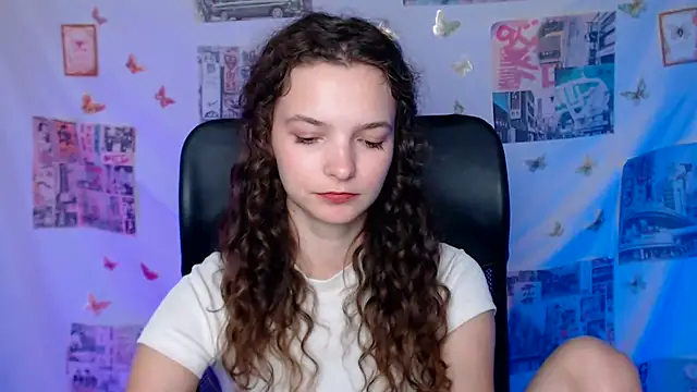 _SusieSu_'s Live XXX Chat
