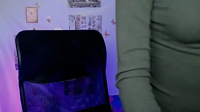 XXX chat uživo modela _SusieSu_