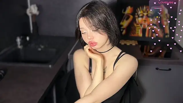 Pinkamina_Pie's Live XXX Chat