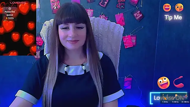 Violla_My's Live Chat Room