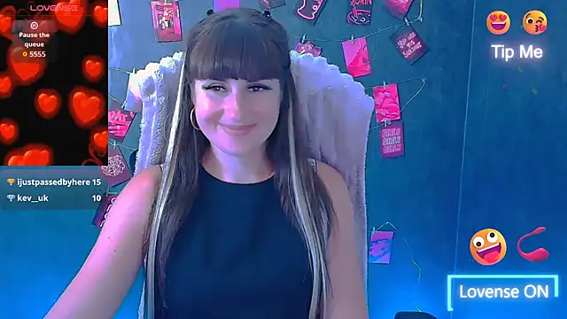 Violla_My élő XXX-chatje