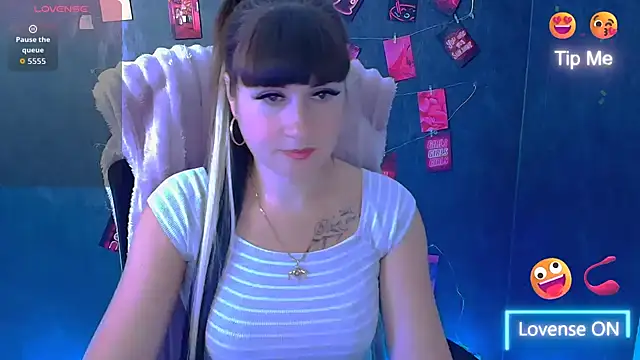 XXX chat uživo modela Violla_My
