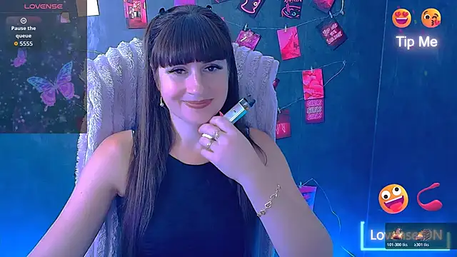 Violla_My Live XXX-Chat