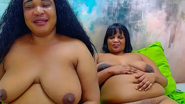 LuxeBBWxx2 Show in webcam