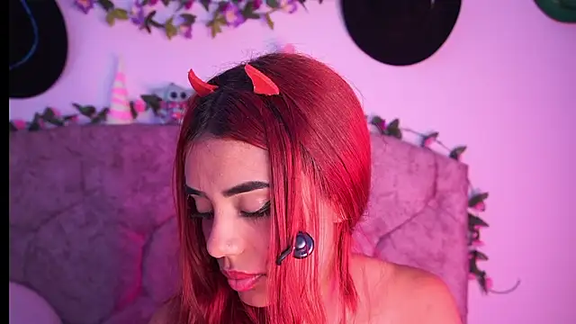 Tiffany_sander Adlı Modelin Web Kamerası Şovu