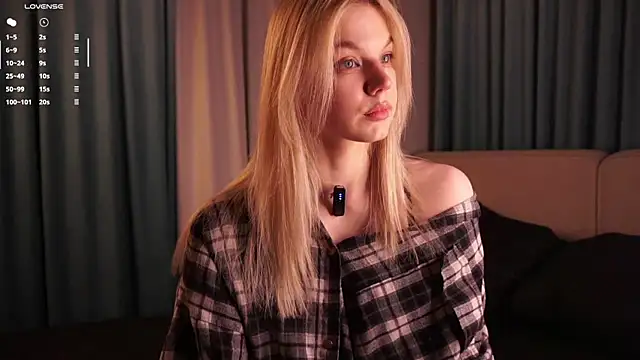 EdlinAlliston live XXX chat