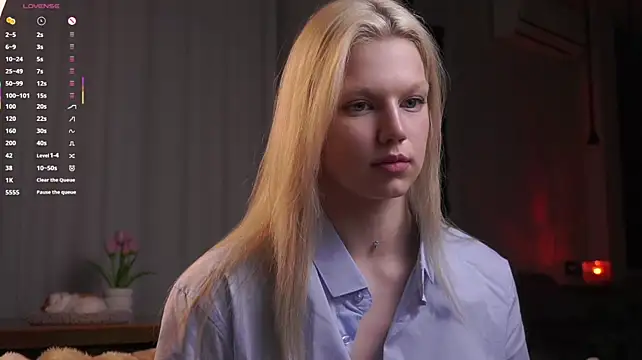 EdlinAlliston Adlı Modelin Canlı XXX Sohbeti