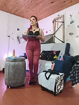 keila_j's Live XXX Chat