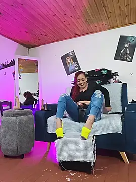 keila_j's Live XXX Chat