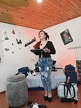 دردشة keila_j الجنسية المباشرة