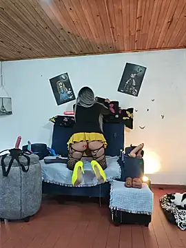 keila_j's Live XXX Chat