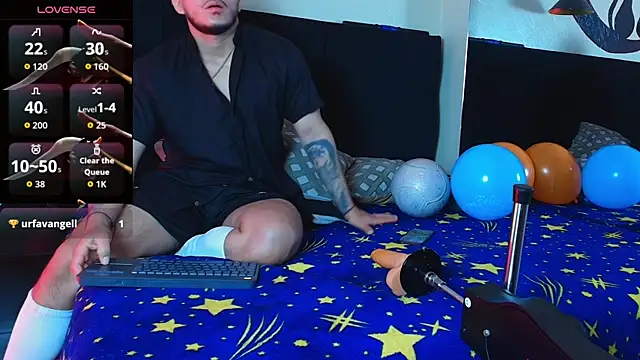 jeisonstark: διαδικτυακό σόου στην κάμερα