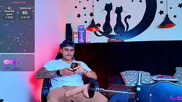Show modela jeisonstark na web-kameri