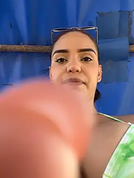 Webkamerová show Sara-77