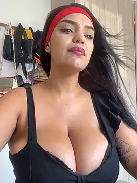 Sara-77 网络视讯表演