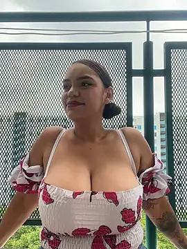 Show de Sara-77 na webcam