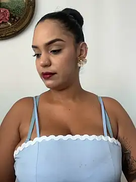 Sara-77n Webbikameraesitys