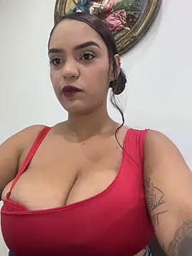 Show de Sara-77 na webcam