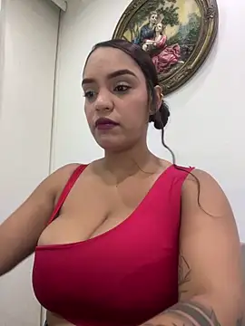 Sala de chat ao vivo de Sara-77
