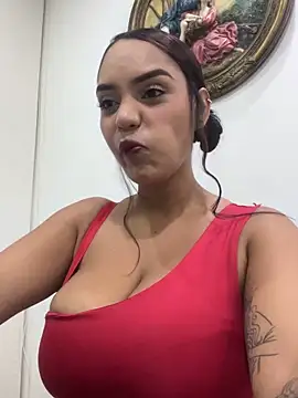 Sara-77 Webcam-Show