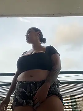 Sara-77's Webcam Show