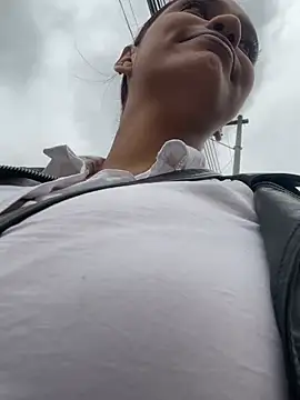Sara-77's Webcam Show