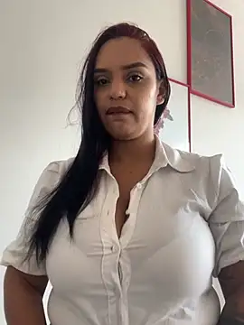 Sara-77 Pertunjukan Webcam