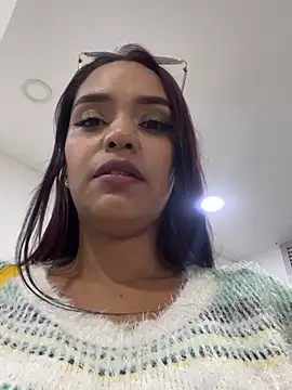 Show de Sara-77 na webcam