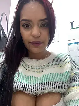 Sara-77 webkamerás műsora