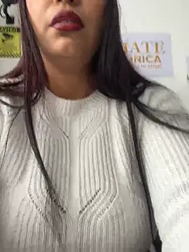 Sara-77 webcam show