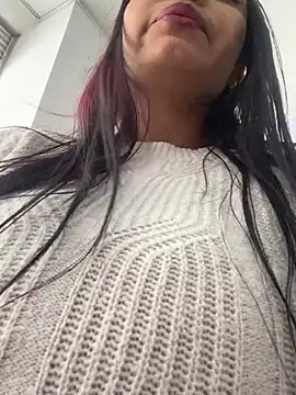 Sara-77 Webcamshow