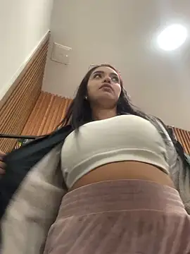 Sara-77 Webcam show