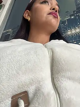 Sara-77 Webcam show