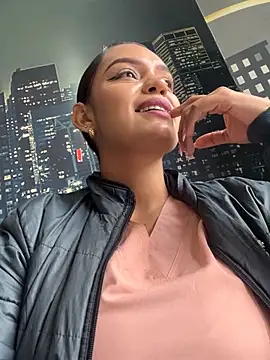Sara-77 webcam show